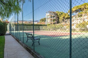 Tennis court