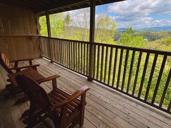 Nature,Outdoors,Scenery,Hardwood,Chair