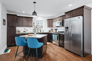 Fully stocked kitchen for every need 🍳✨