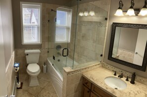 4 piece bathroom