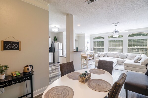 Dining area with hot tea station.