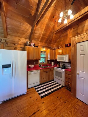 Fully appointed kitchen