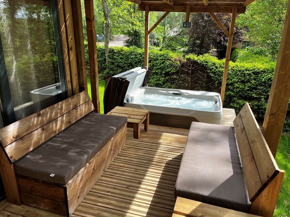 Spa privatif chauffé à 38°C