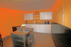 Dining and kitchenette