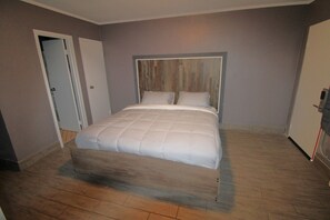 King Bed