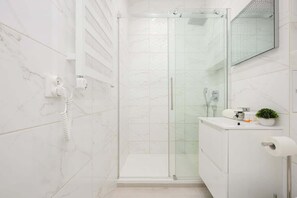 Bathroom with towels