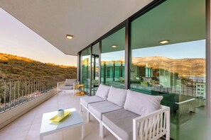 BW4 Patio 1-1