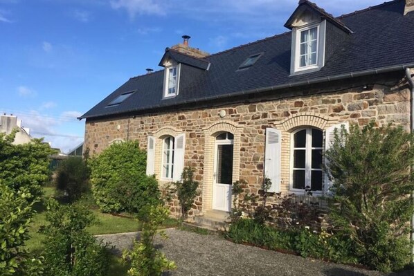 Holiday Home Exterior [summer]