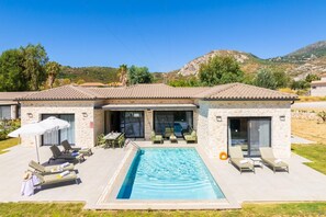 Beautiful villa with private pool and terrace