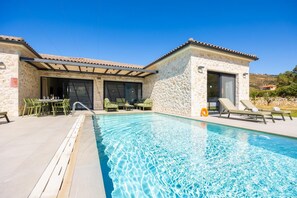 Beautiful villa with private pool and terrace