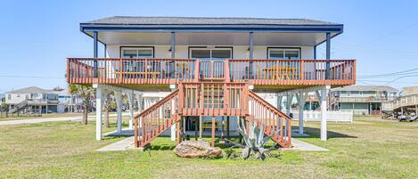 Galveston Vacation Rental | 2BR | 1.5BA | Steps Required | 960 Sq Ft