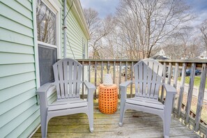 Private Deck