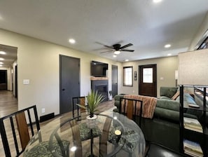 Plenty of space to relax and watch TV or play games!  Also access to main bath.