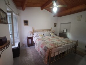 Toilet and basin room also. 