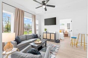 Spacious living room