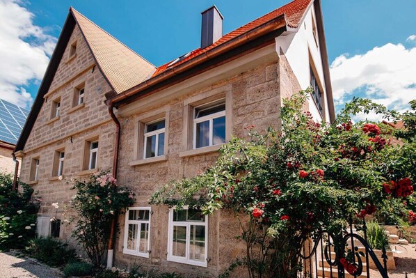 Extérieur maison de vacances [été]