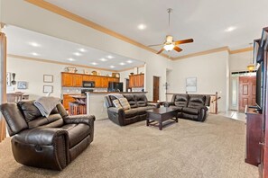 Large open concept living in kitchen area