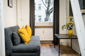 Coxy Box Nr. 3 - Pull Out Sofa