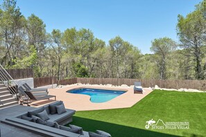 Swimming pool and views.