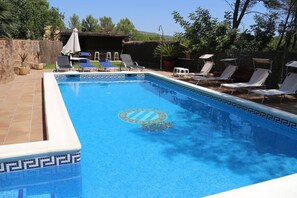 Piscine chauffée.