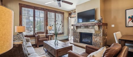 Living Room, Water House on Main 5104, Breckenridge Vacation Rental