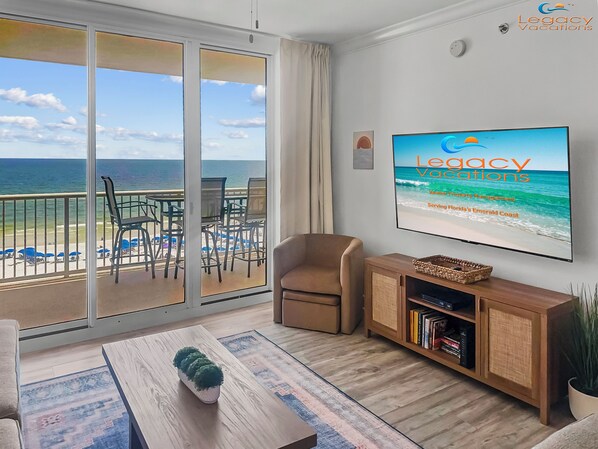 Azure #613 Living Room