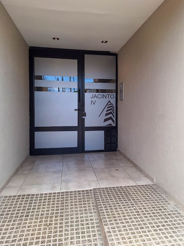 Entrada de la propiedad