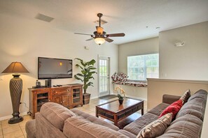 Living Room | Central A/C | Free WiFi