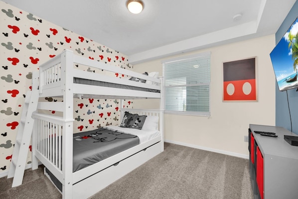 18-web-or-mls-4721-clock-tower-dr-304