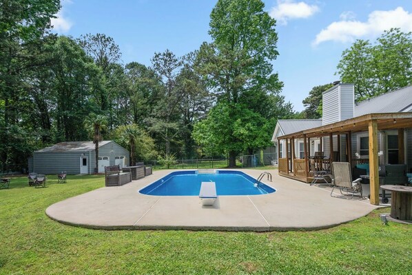 Pool