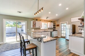 Kitchen | Cooking Basics | Keurig Coffee Maker