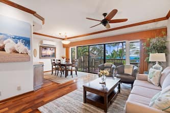 Lae Nani 531-Oceanfront View Top Floor with AC