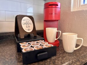 Kaffee und/oder Kaffeemaschine