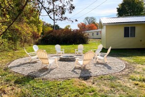 Your very own private fire pit in the back lawn