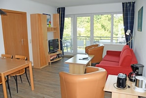 13 schöne 3-Raum-Ferienwohnung mit Balkon