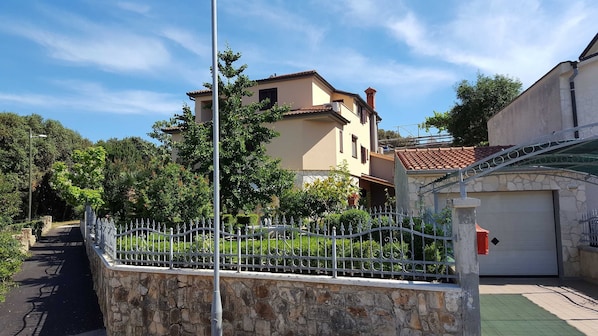 Extérieur