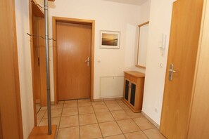 Flurbereich mit Garderobe