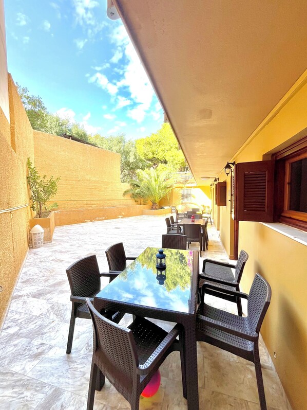 Terrace/patio