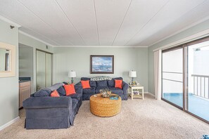 LIVING-AREA
