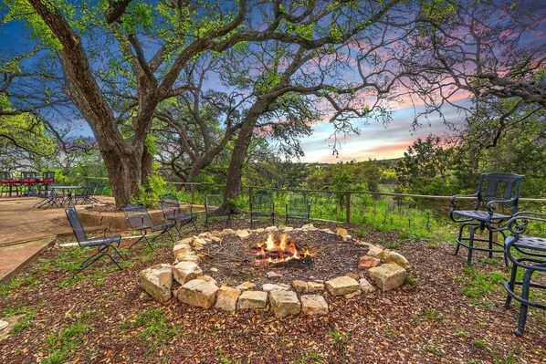 Firepit with seating to roast smores and make memories