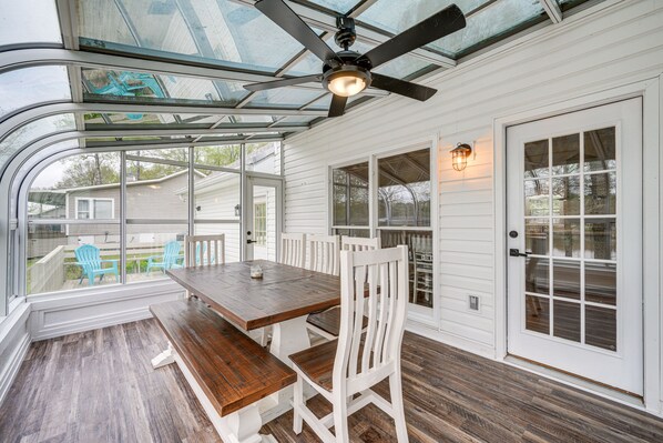 Milledgeville Vacation Rental | 3BR | 2BA | 1,900 Sq Ft | Stairs Required