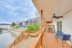Deck | Outdoor Dining Area