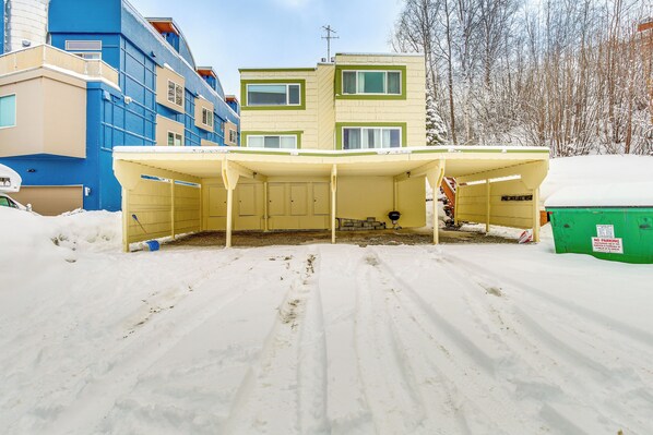 Anchorage Vacation Rental | 2BR | 1BA | 950 Sq Ft | Stairs Required