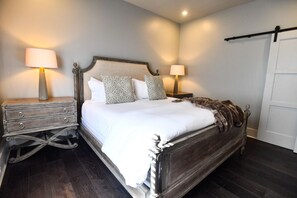 Bedroom with Comfortable King Size Bed