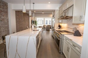 Full Kitchen with All the Essentials