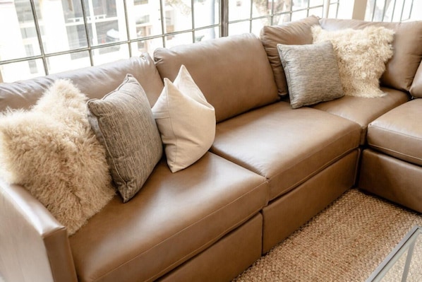 Living Room with Stylish and Comfortable Seating