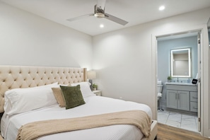 Bedroom with Comfortable King bed + Ensuite Bathroom
