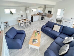 Open living space | Hoburne, Bodmin
