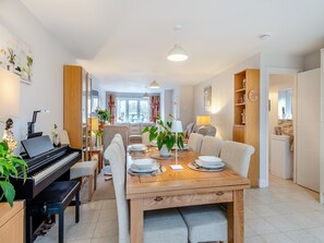 Dining Area | Riverview, Deeping St James, near Peterborough