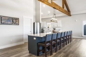 Kitchen Island and Bar Seating